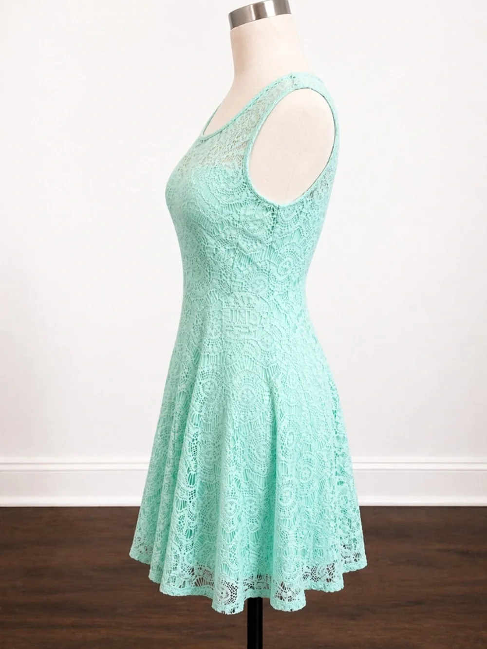 BeBop Mint Lace Fit Flare Dress NWT Size M Pool Blue Sleeveless - Picture 4 of 9